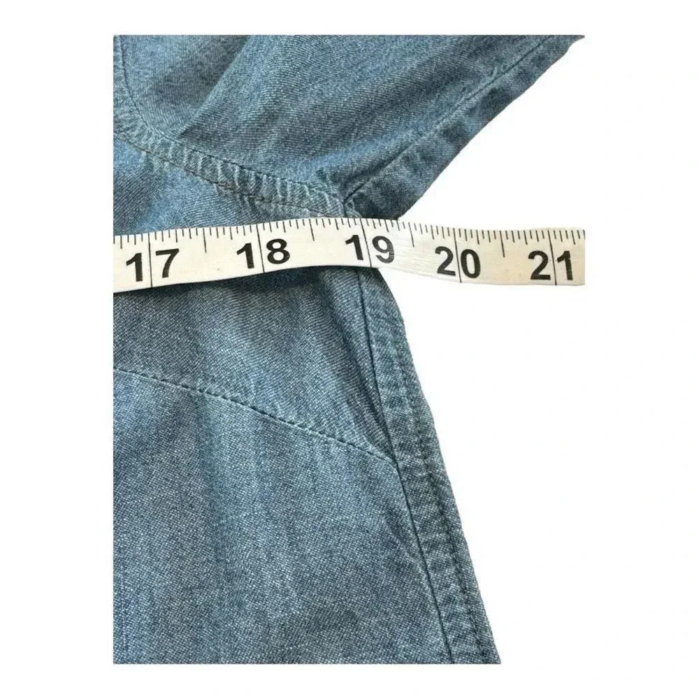 Sonoma Women’s Petite Medium “The Everyday Shirt” Denim Button Down - Picture 5 of 6